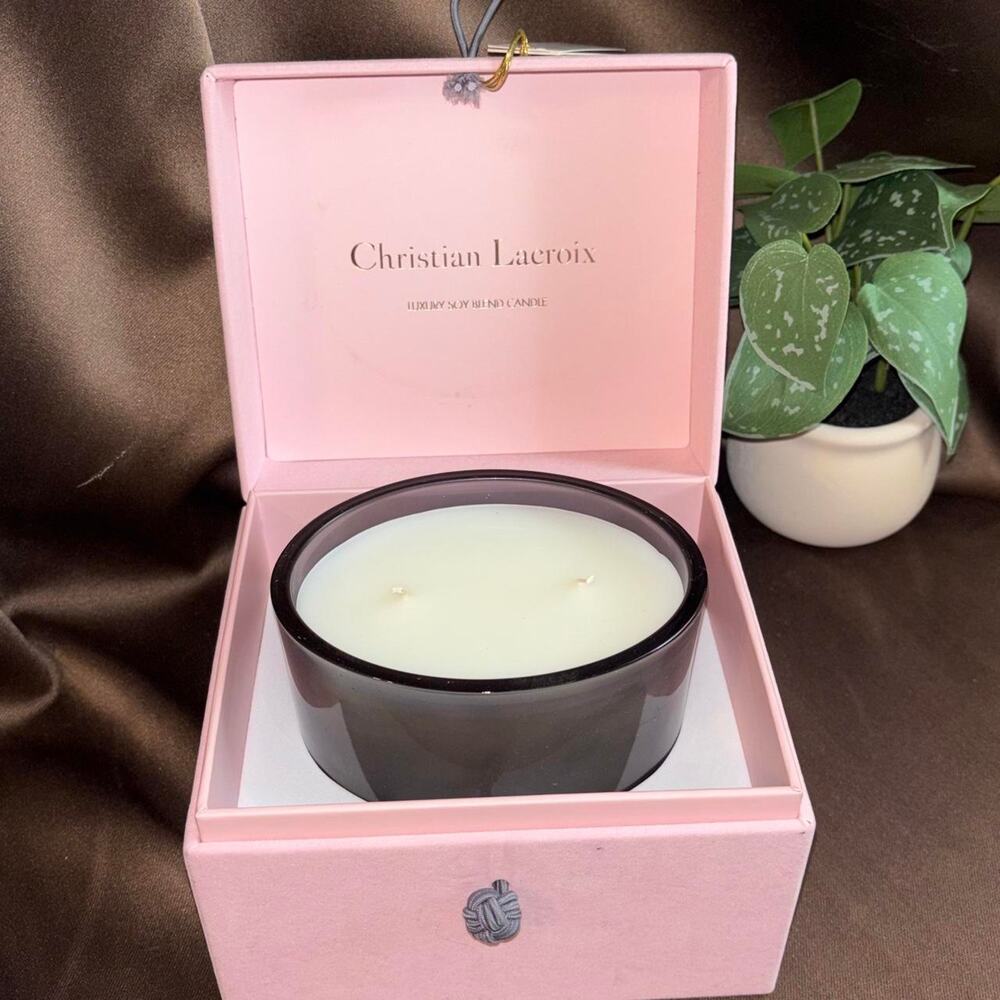 Christian LaCroix Rejuvenate Candle
Brand new with tags